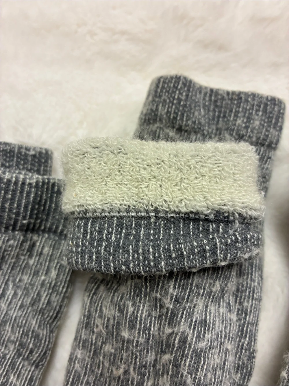 Avalanche Men's Gray Crew Socks with Green Accents